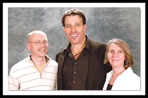 Arnold and Sharon with the dynamic Anthony Robbins’